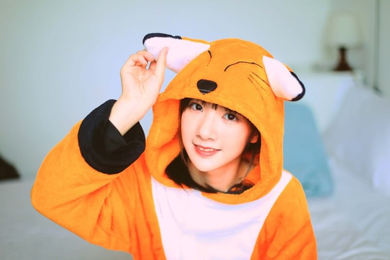 Піжама Кігурумі доросла BearWear Лиса New M 155 - 165 см Оранжевий (K1W1-0143-M)