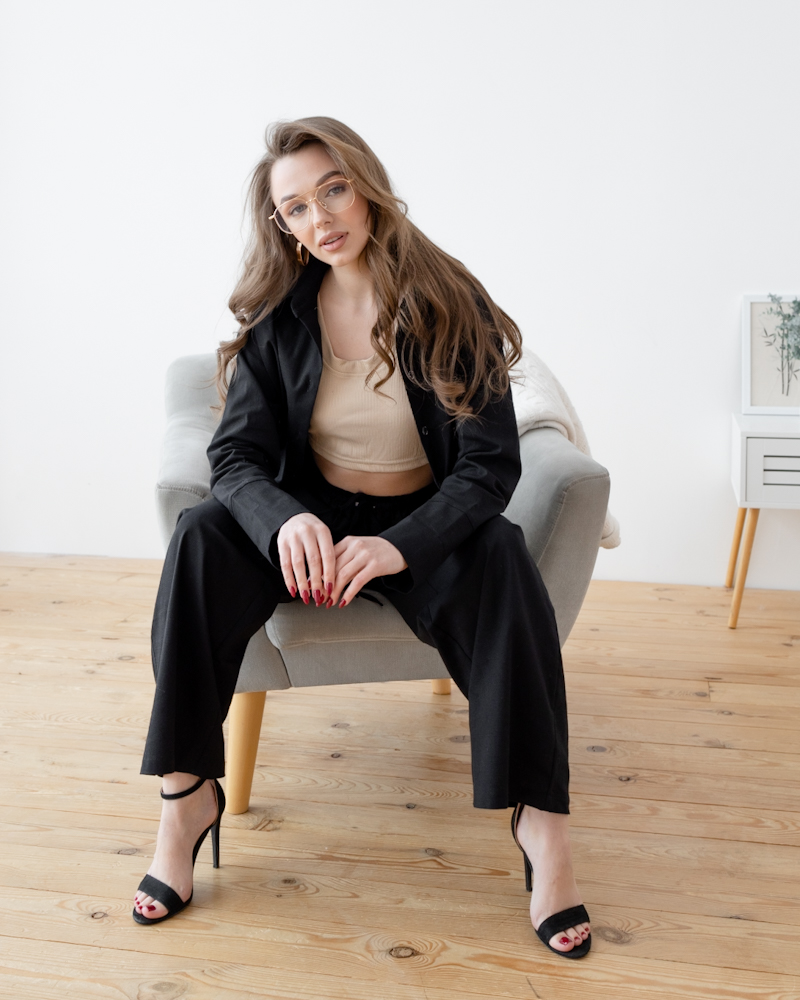 Костюм жіночий Модельер 8373 42 Чорний (12144)