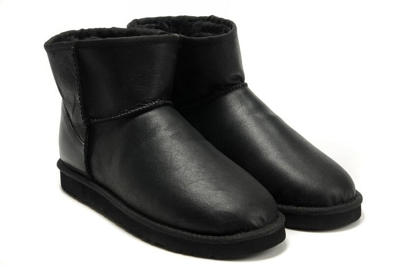 Чоловічі UGG Classic Mini Leather Bomber Black-65 UGG Чорний 43 (12) Чоловічий Замша (просочування) 15 см (UGG65_43)