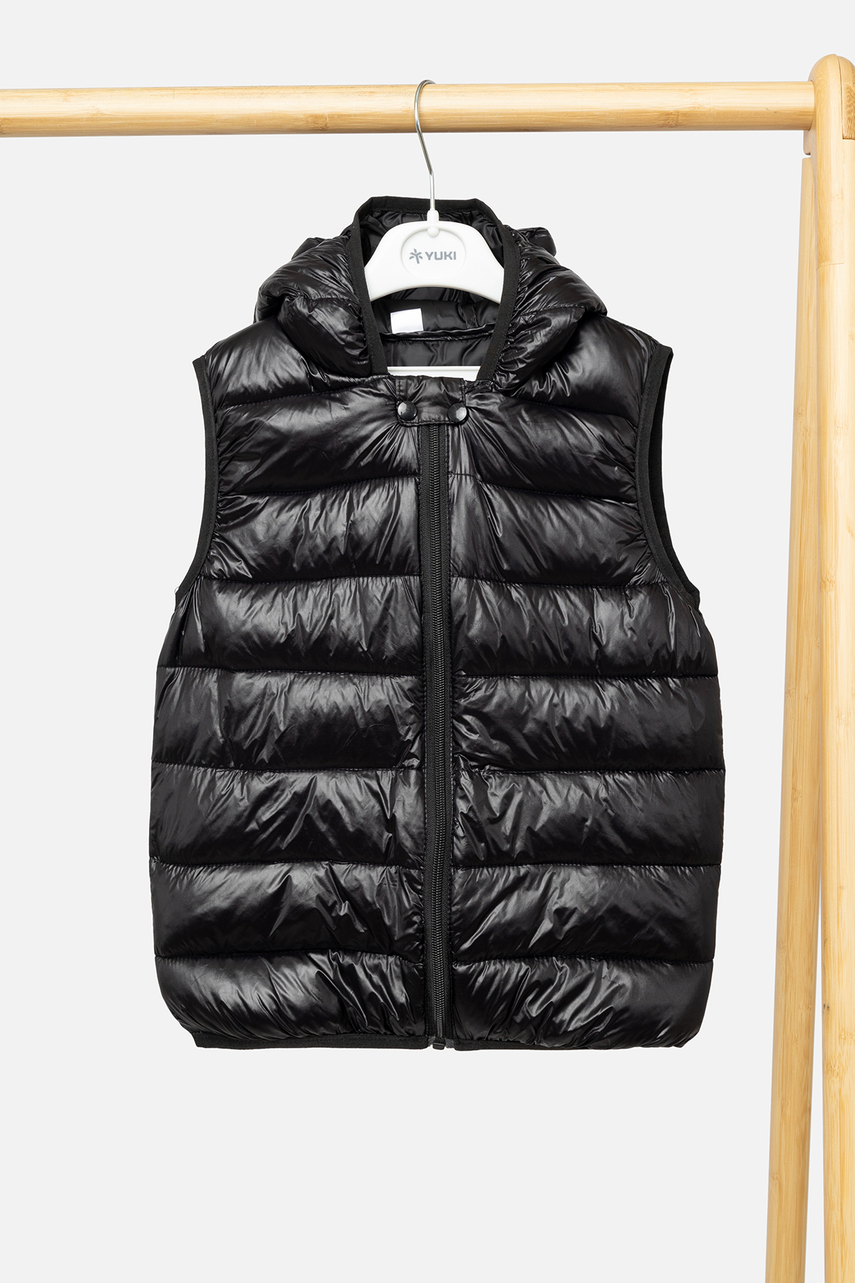 Утеплений жилет для дівчинки No Brand 98 см Чорний ЦБ-00242820 (SKT000965890)