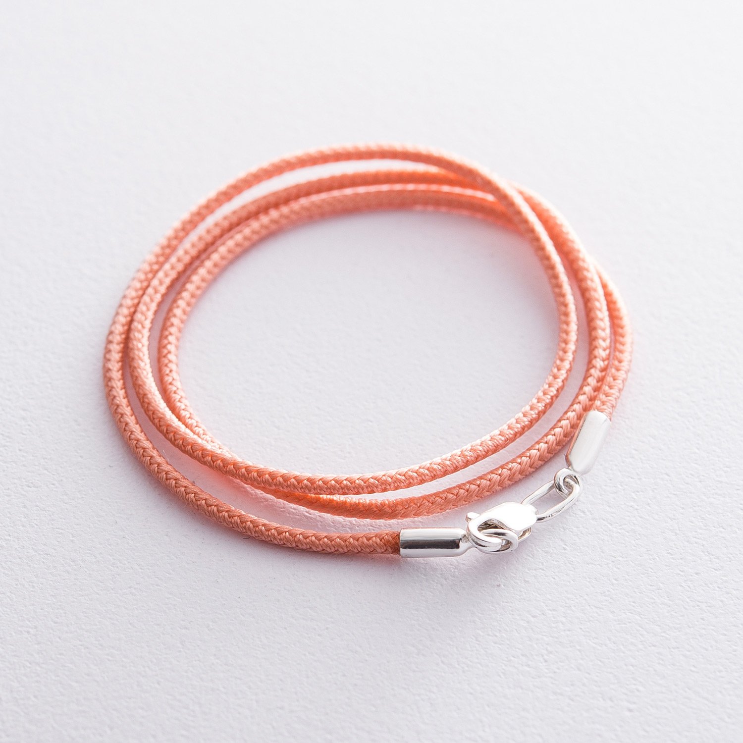 Шовковий шнурок зі срібною застібкою 18737 Онікс 45