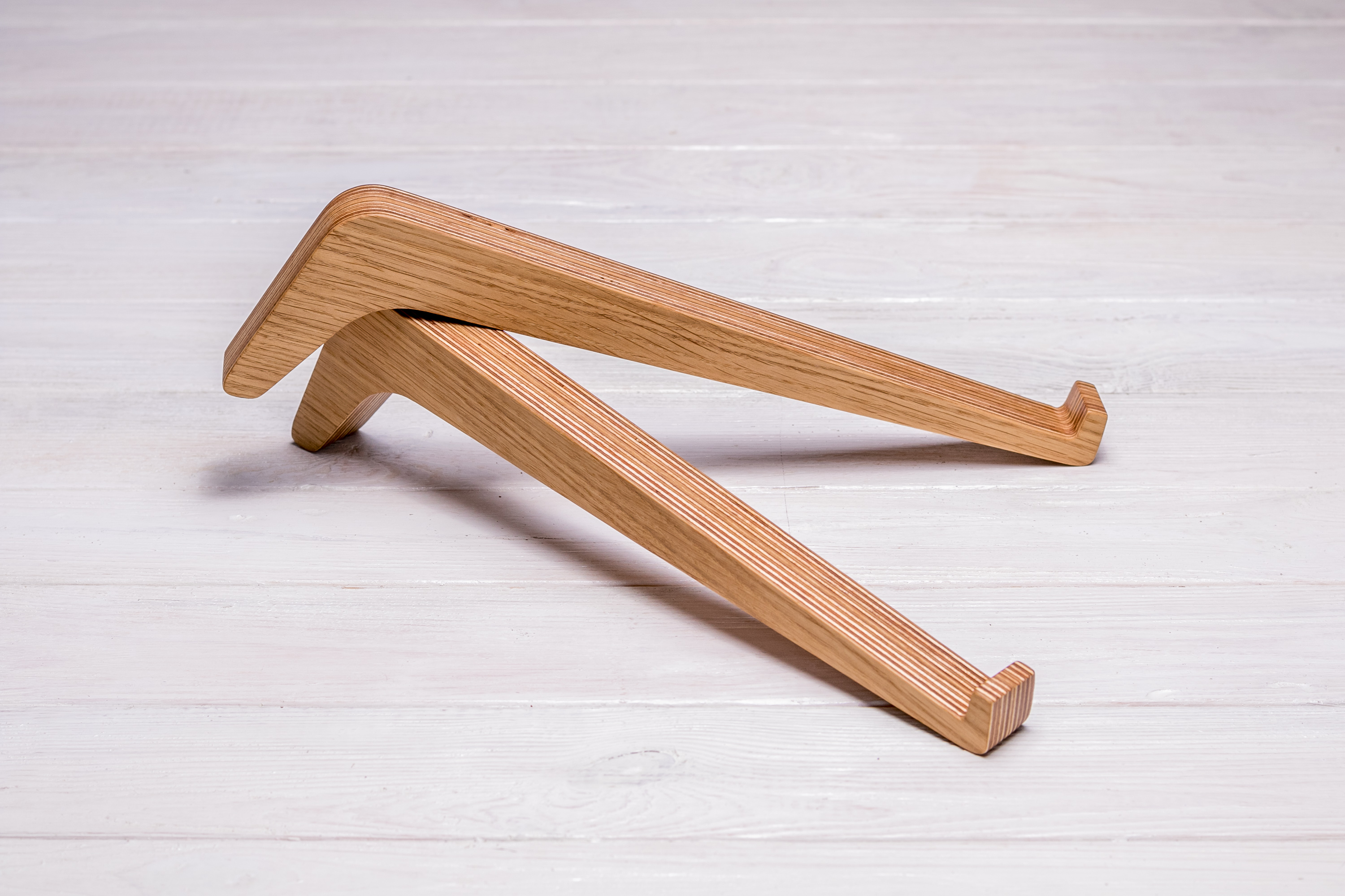 Тримач органайзер із вбудованими магнітами для ноутбука ecoWalnut 26x312x62 мм