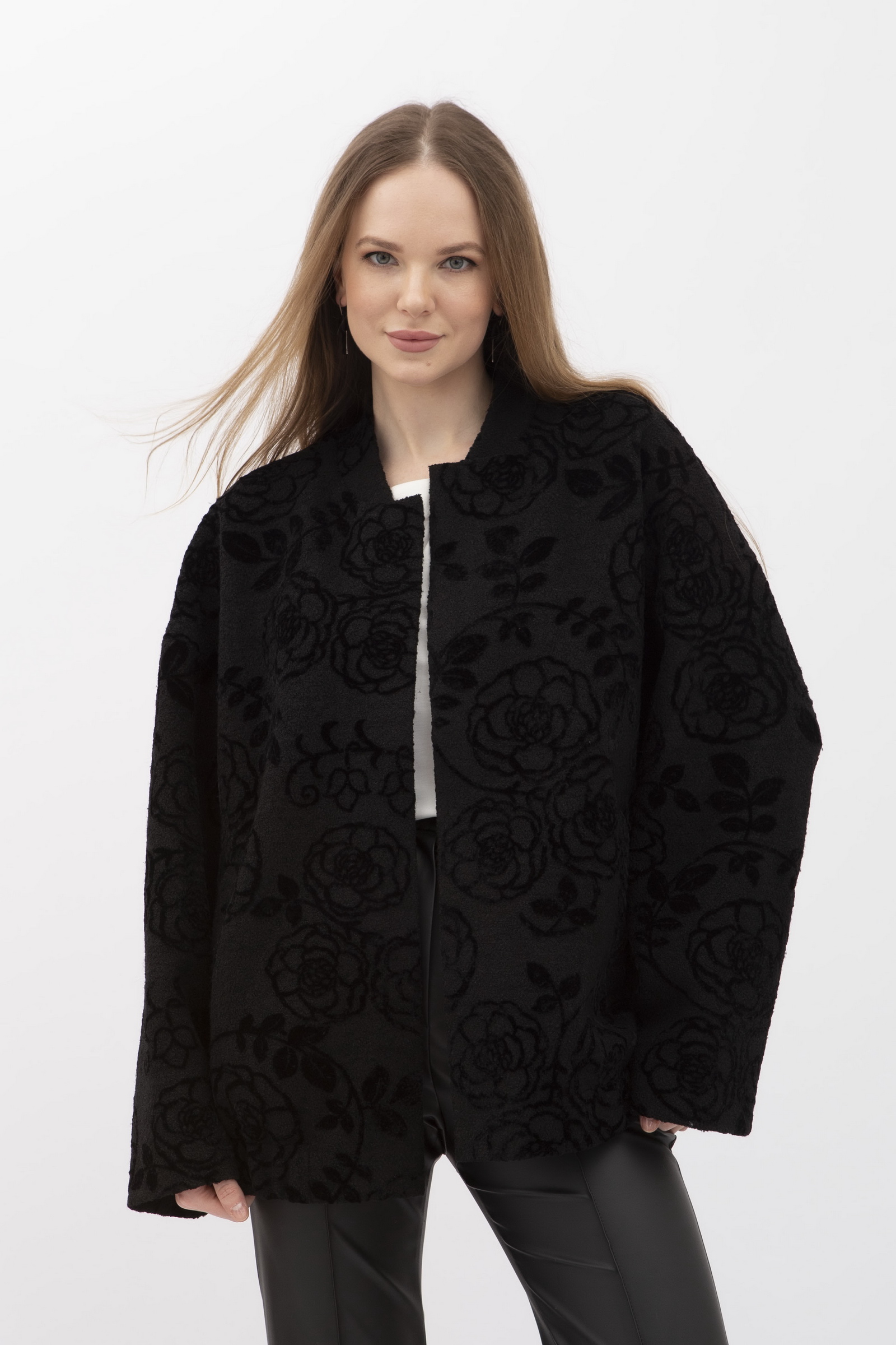 Куртка Lesia Чорний Мірем S (138000000S)