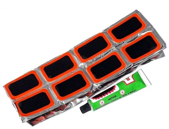 Набір латок Red Sun RS2401 для ремонту авто та вело камер 24 штуки з клеєм (49мм*32мм)