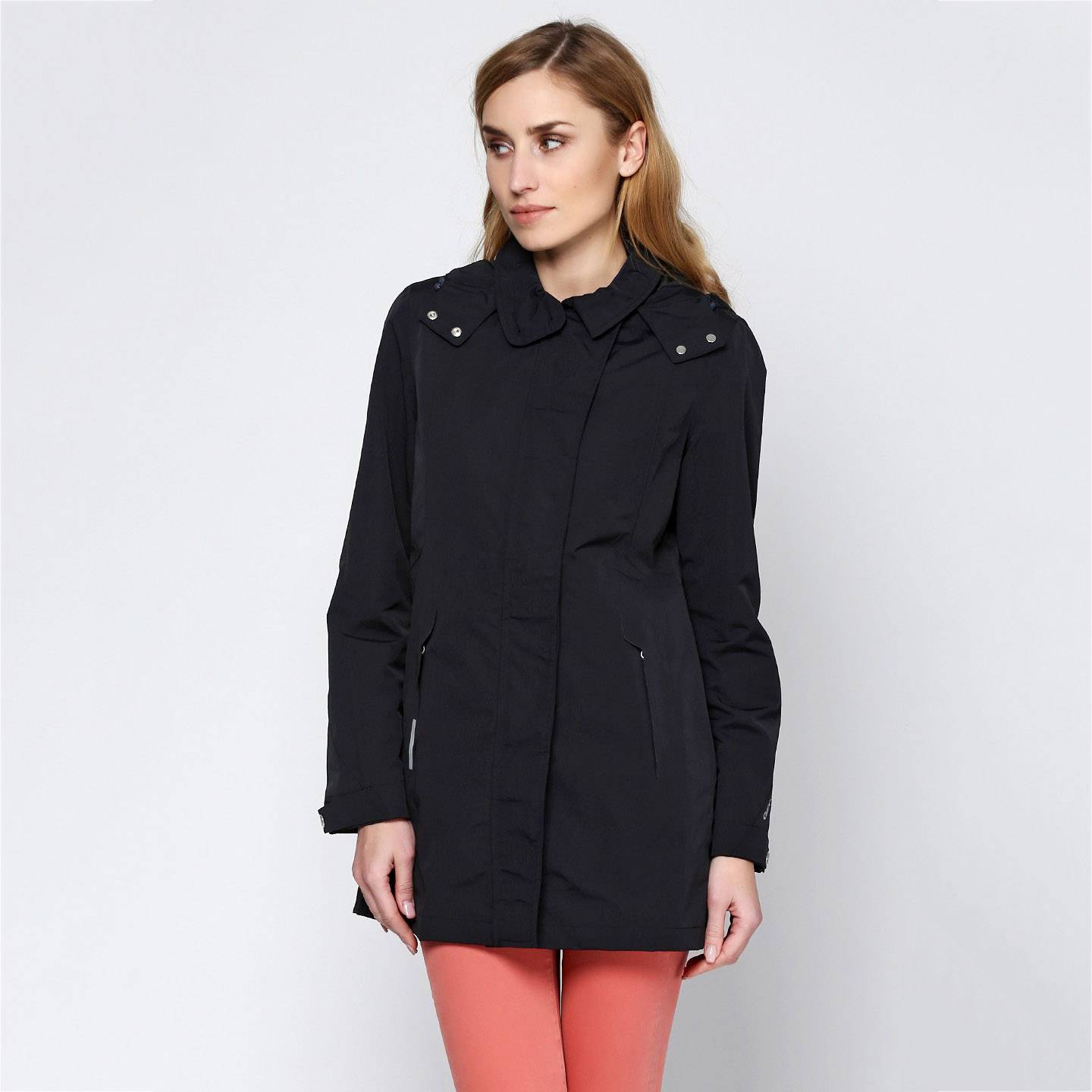 Куртка жіноча Geox W3221C BLACK 46 Чорний (W3221CBK)