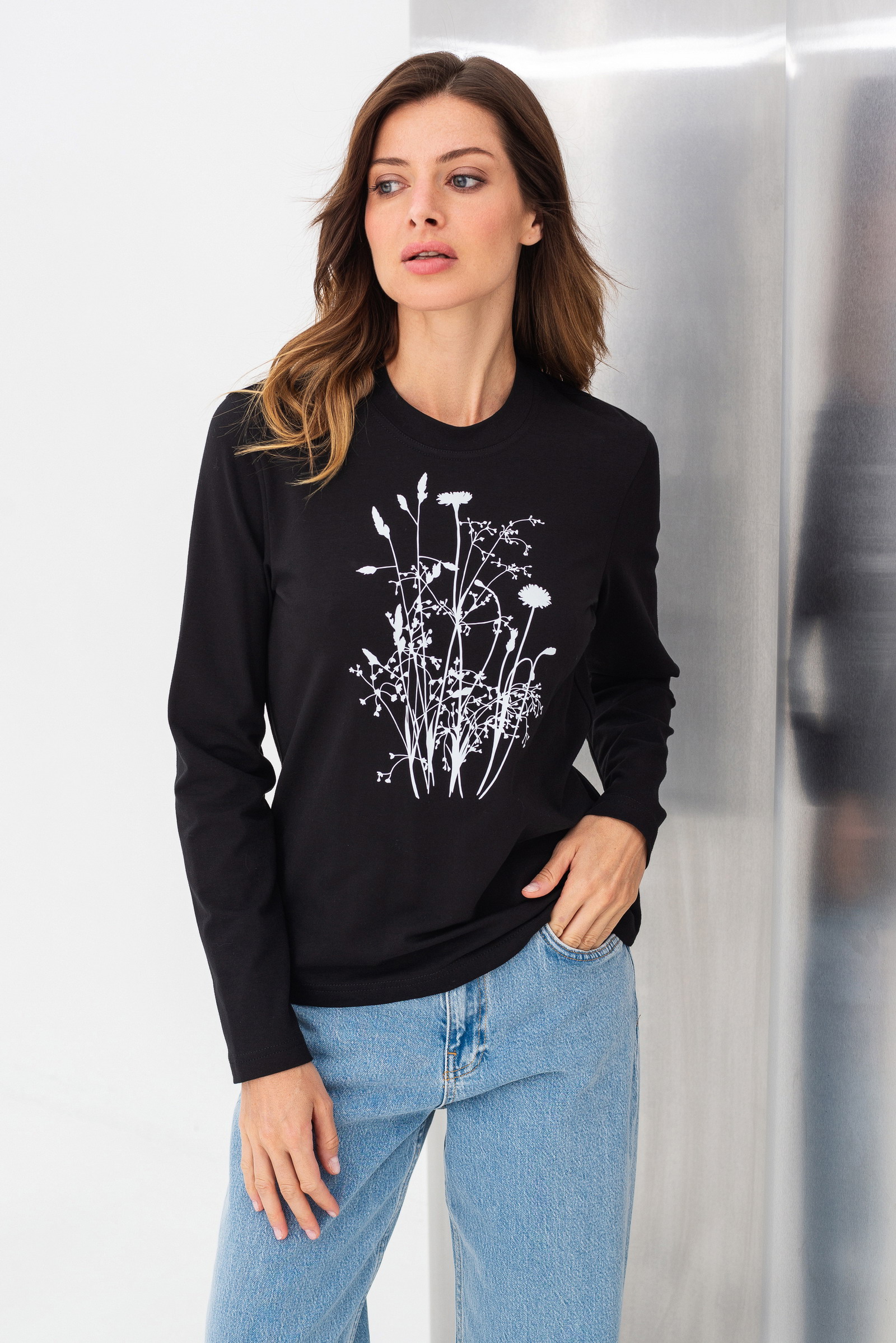 Лонгслів Lesia Мелік 03 Чорний 44 (15005000044)